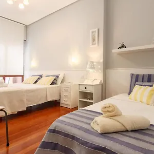 Vivienda Turistica De Prestancia En Castanos, Apartment