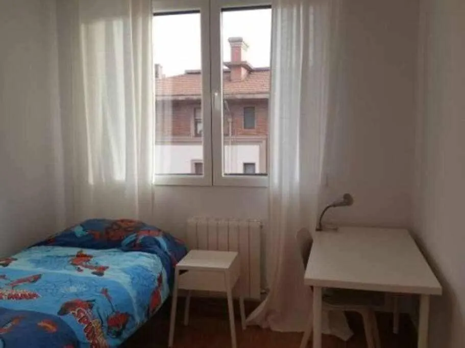Bilbao Luminoso Y Bien Ubicado Apartment